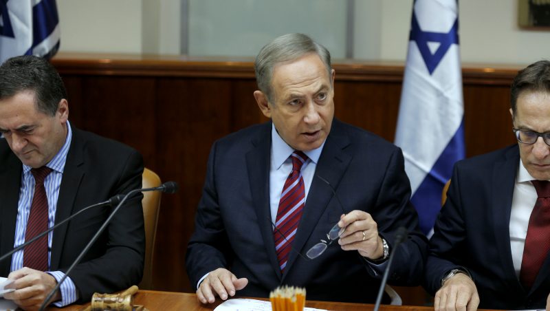 Israel's Netanyahu Faces Criminal Fraud, Bribery Investigation