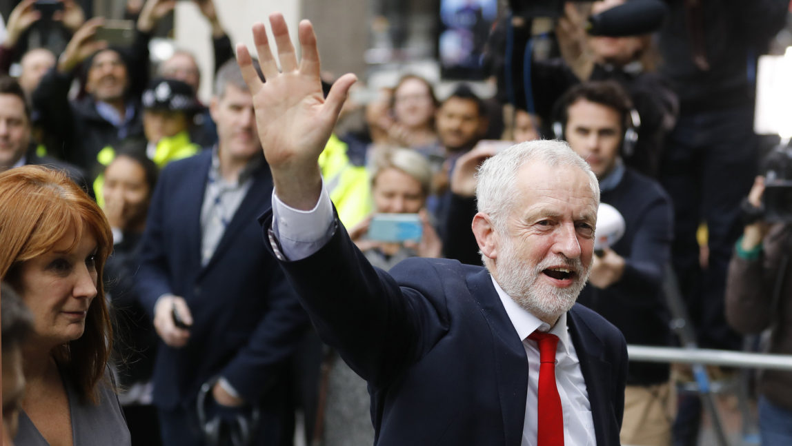 Sanders: Corbyn Surge In UK Shows World Rising Up Against Austerity, Inequality